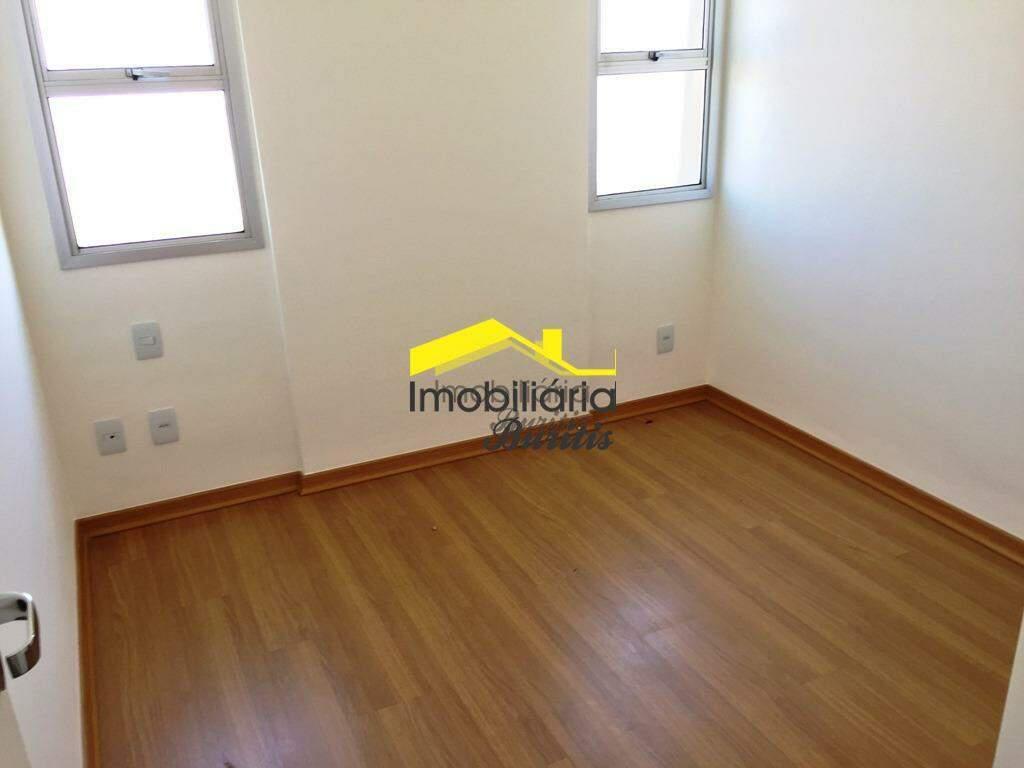 Apartamento, Estoril, 3 Quartos, 2 Vagas