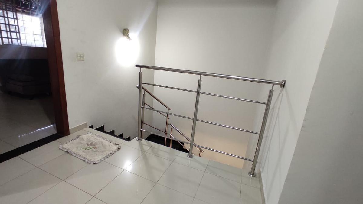 Casa, Cabral, 4 Quartos, 10 Vagas, 1 Suíte