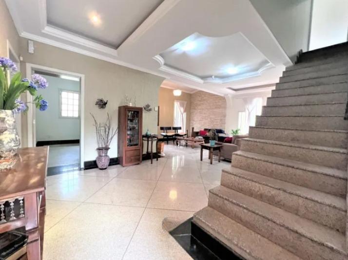 Casa, São Luiz (pampulha), 5 Quartos, 8 Vagas, 2 Suítes