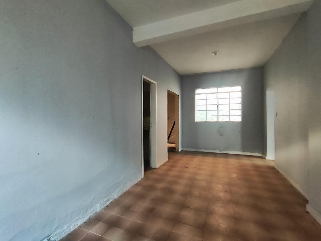 Casa, Sagrada Família, 2 Quartos, 1 Vaga, 1 Suíte
