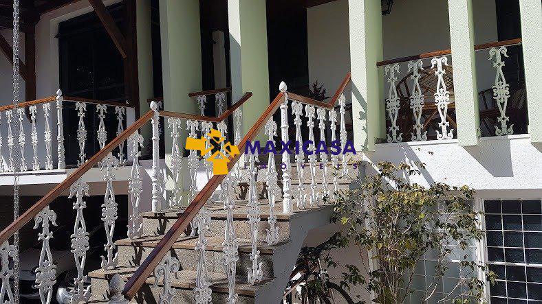 Casa, São José, 4 Quartos, 4 Vagas, 2 Suítes