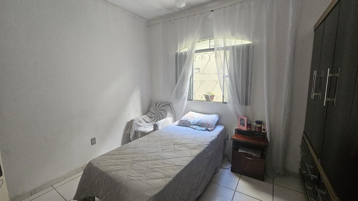 Casa, Belo Vale, 4 Quartos, 2 Vagas, 2 Suítes