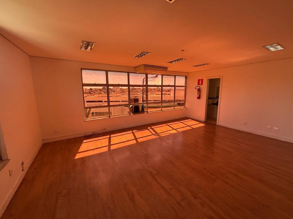 Sala, Santa Efigênia, 0 Quarto, 0 Vaga