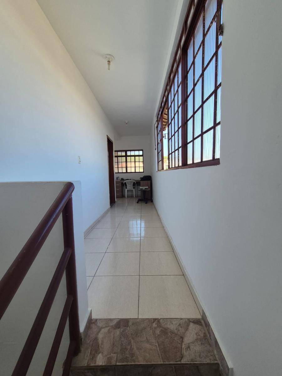 Casa, Petropolis, 3 Quartos, 10 Vagas, 1 Suíte