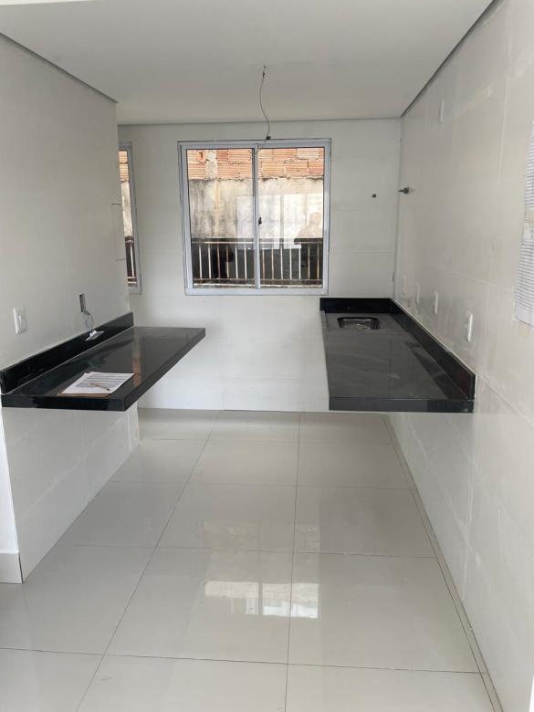 Apartamento, Vila Paris, 2 Quartos, 2 Vagas, 2 Suítes