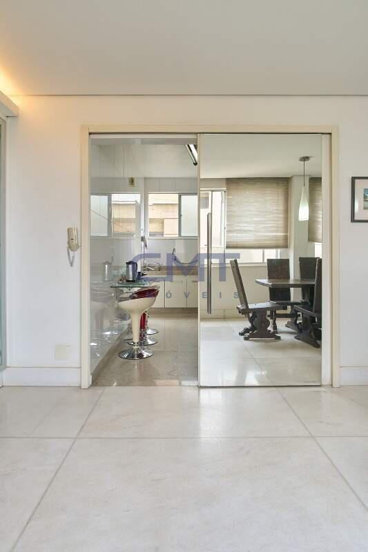 Apartamento, Savassi, 4 Quartos, 2 Vagas, 1 Suíte