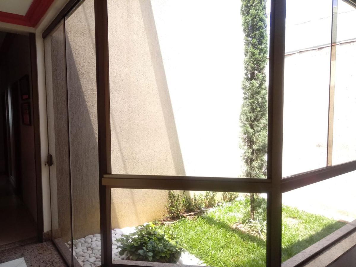 Casa, Itapoã, 4 Quartos, 2 Vagas, 1 Suíte