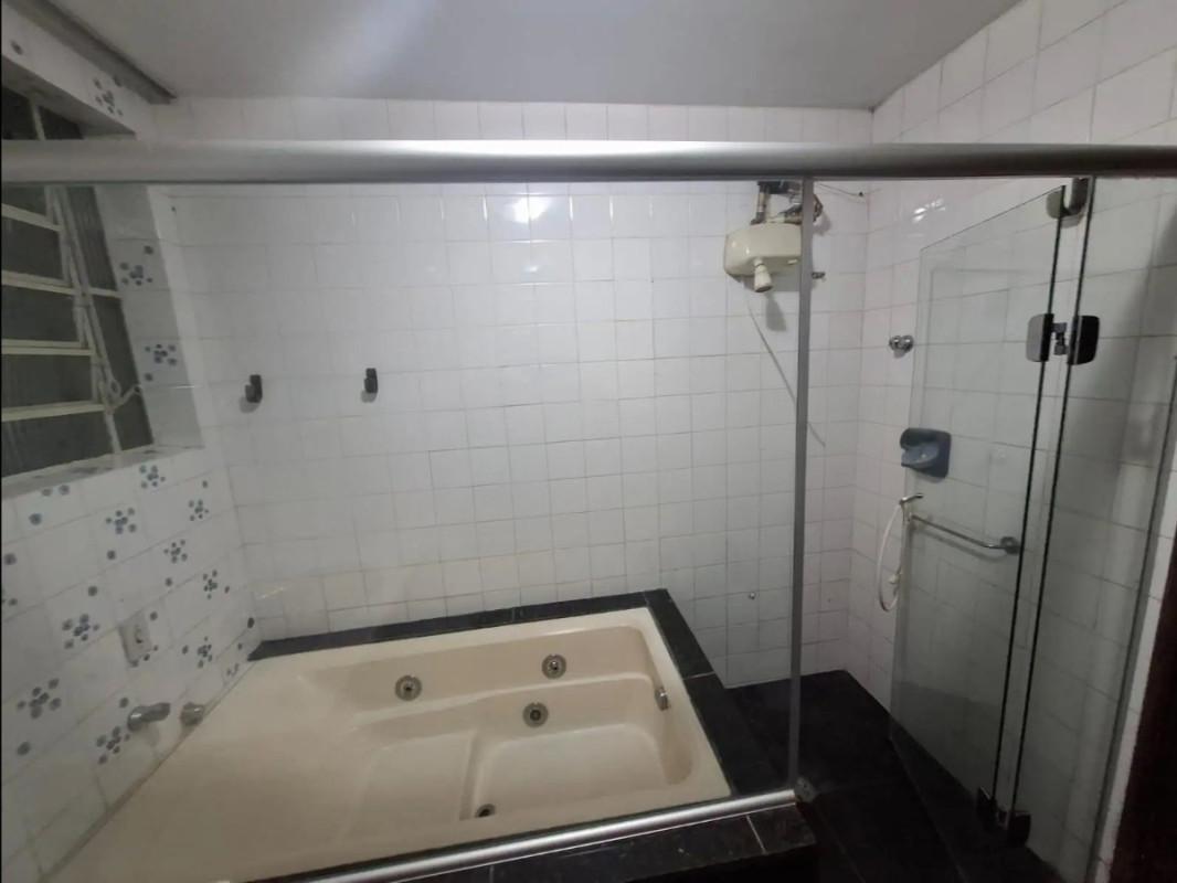 Casa, São Lucas, 6 Quartos, 5 Vagas, 1 Suíte