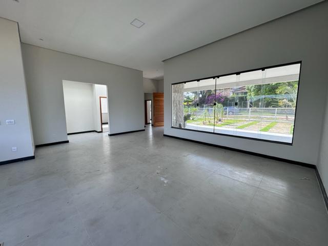 Fazenda, Condomínio Solar das Palmeiras, 4 Quartos, 4 Vagas, 1 Suíte