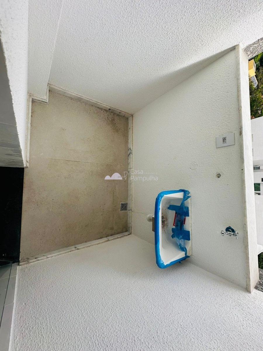 Apartamento, Itapoã, 4 Quartos, 2 Vagas, 2 Suítes