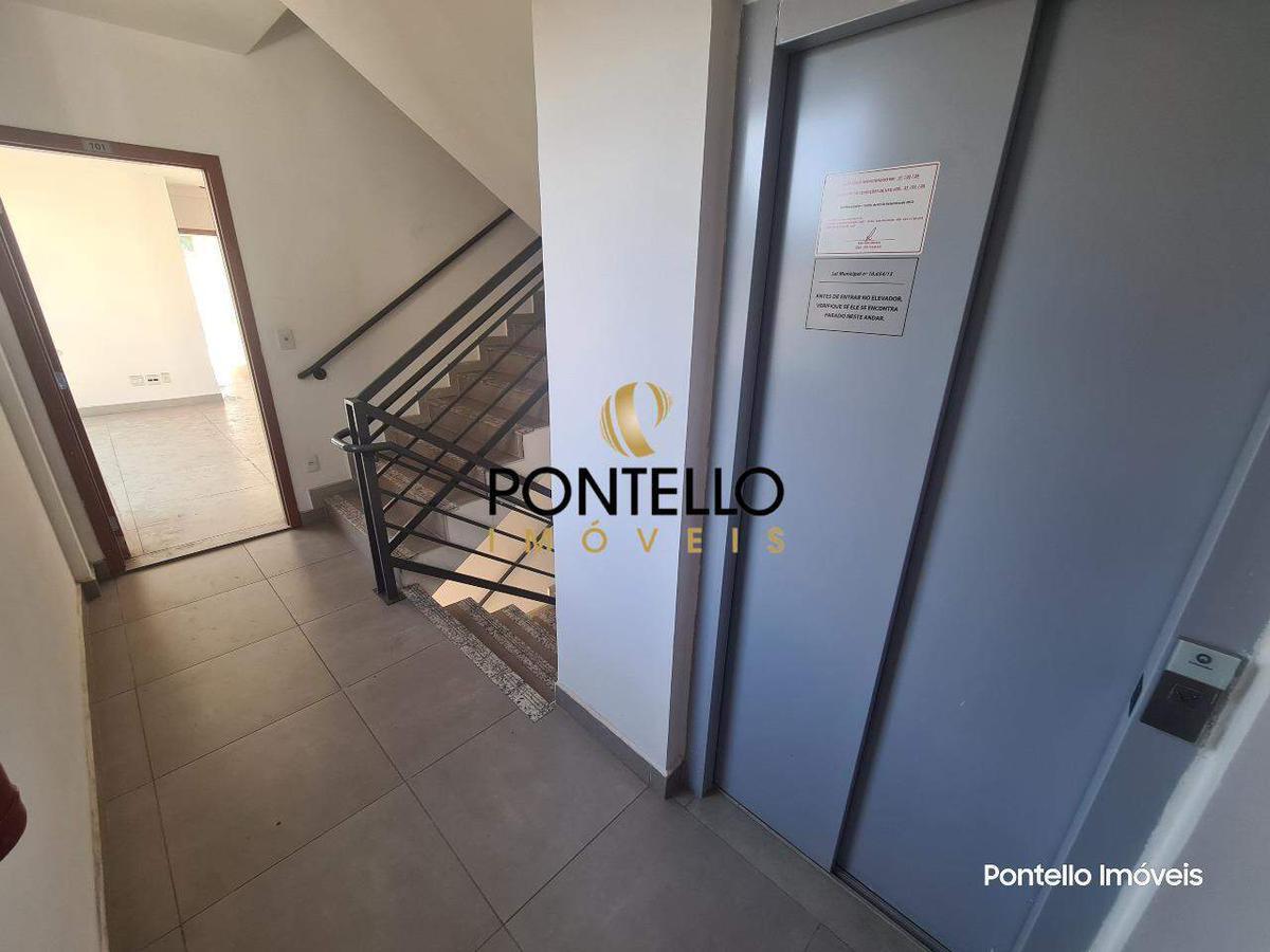 Apartamento, Cachoeirinha, 2 Quartos, 2 Vagas, 1 Suíte