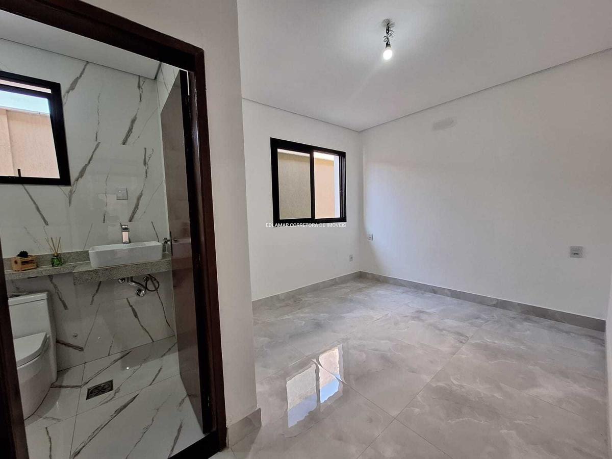 Casa, Flamengo, 3 Quartos, 3 Vagas, 2 Suítes