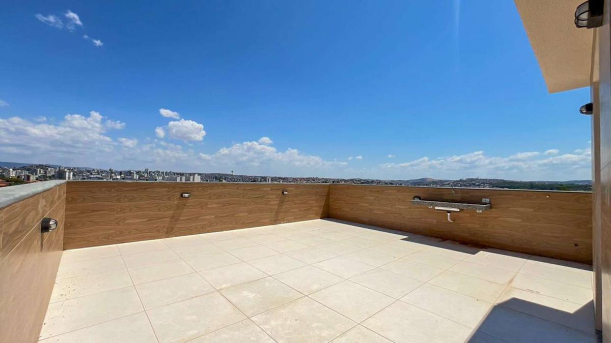 Cobertura, Ouro Preto, 3 Quartos, 2 Vagas, 1 Suíte