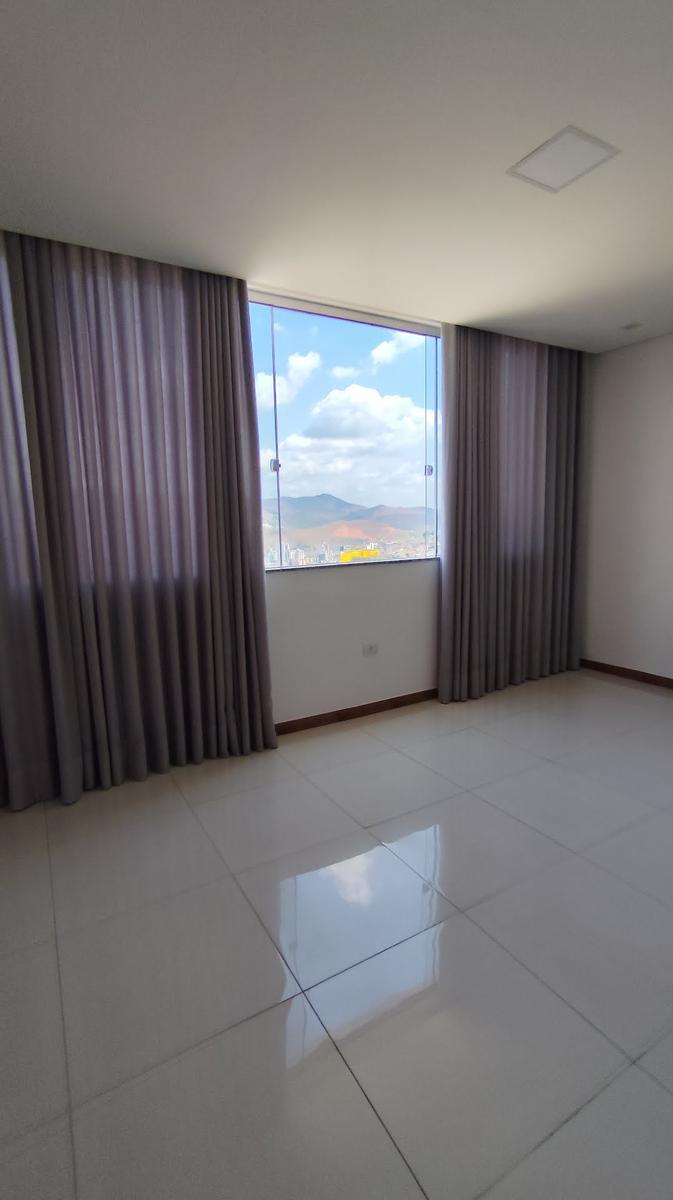 Casa, Nova Tijuca, 3 Quartos, 4 Vagas, 1 Suíte