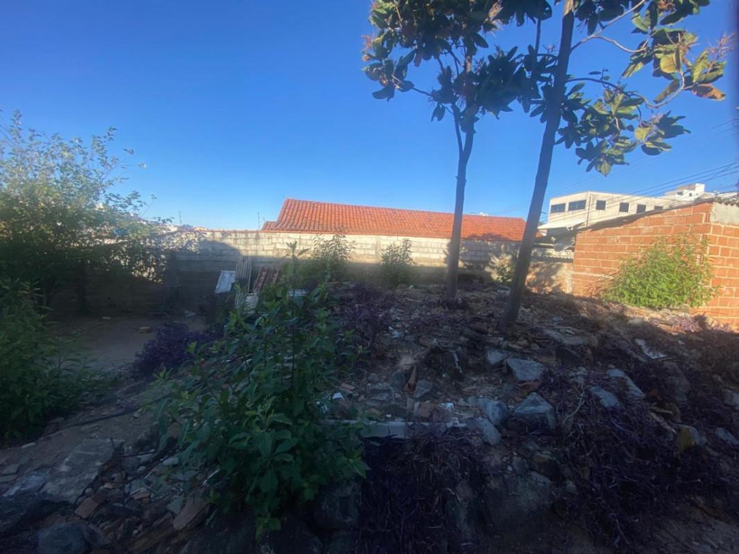 Lote, Novo Riacho, 0 Quarto, 0 Vaga