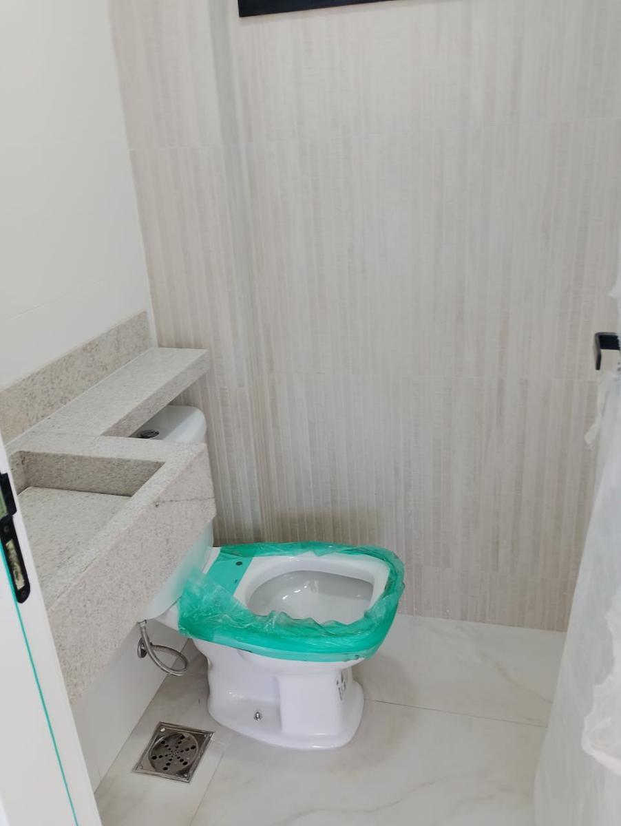 Casa, Planalto, 3 Quartos, 1 Vaga, 1 Suíte