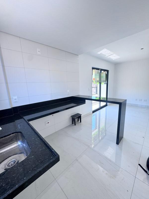 Apartamento, Barreiro, 3 Quartos, 2 Vagas, 1 Suíte