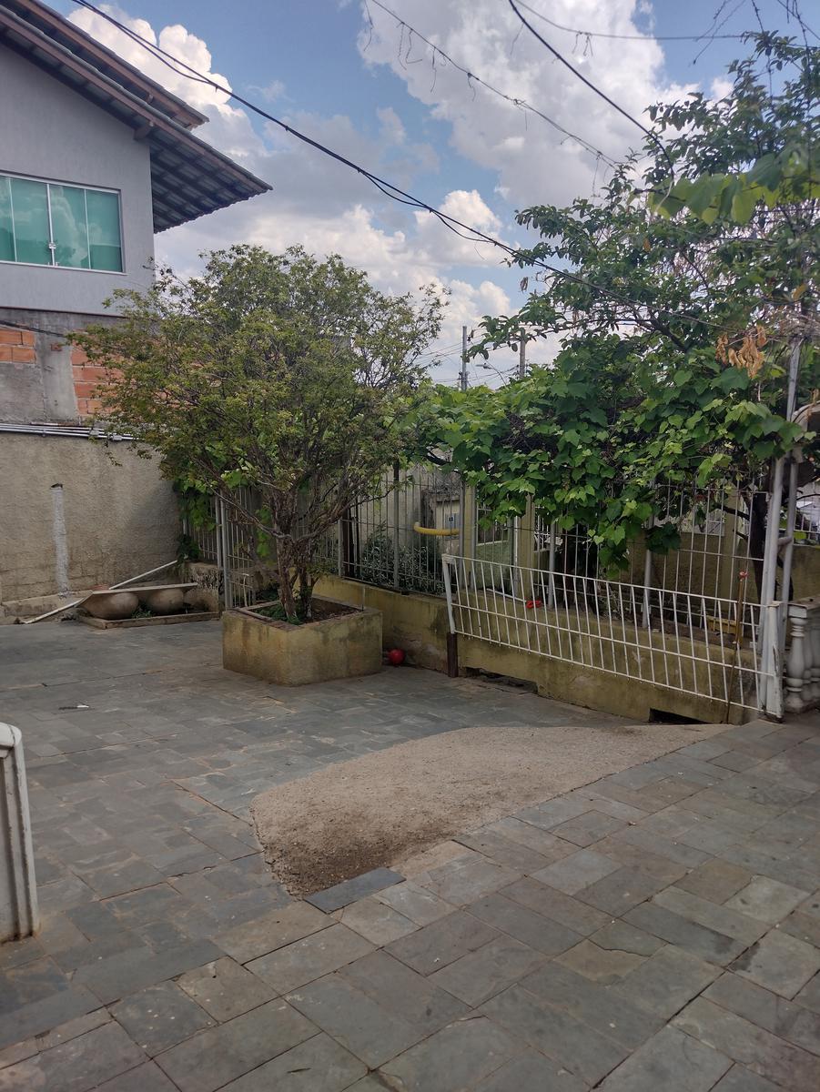 Casa, Santa Mônica, 3 Quartos, 3 Vagas