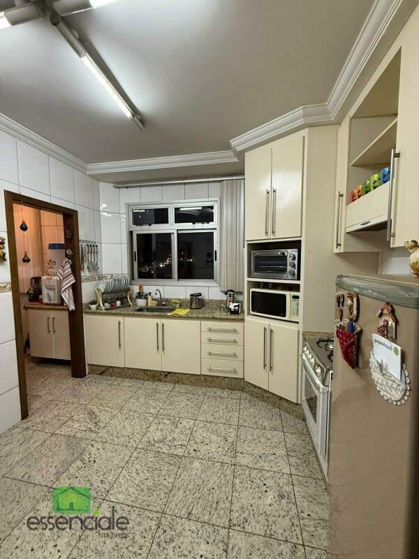 Cobertura, Novo Eldorado, 4 Quartos, 4 Vagas, 2 Suítes