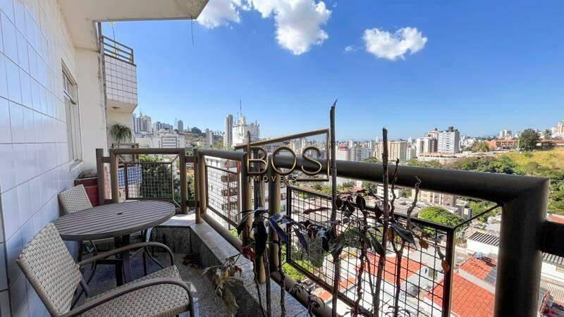 Cobertura, Luxemburgo, 4 Quartos, 2 Vagas, 1 Suíte