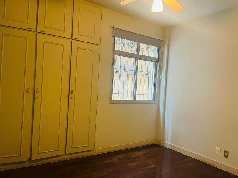 Apartamento, Funcionários, 4 Quartos, 2 Vagas, 1 Suíte