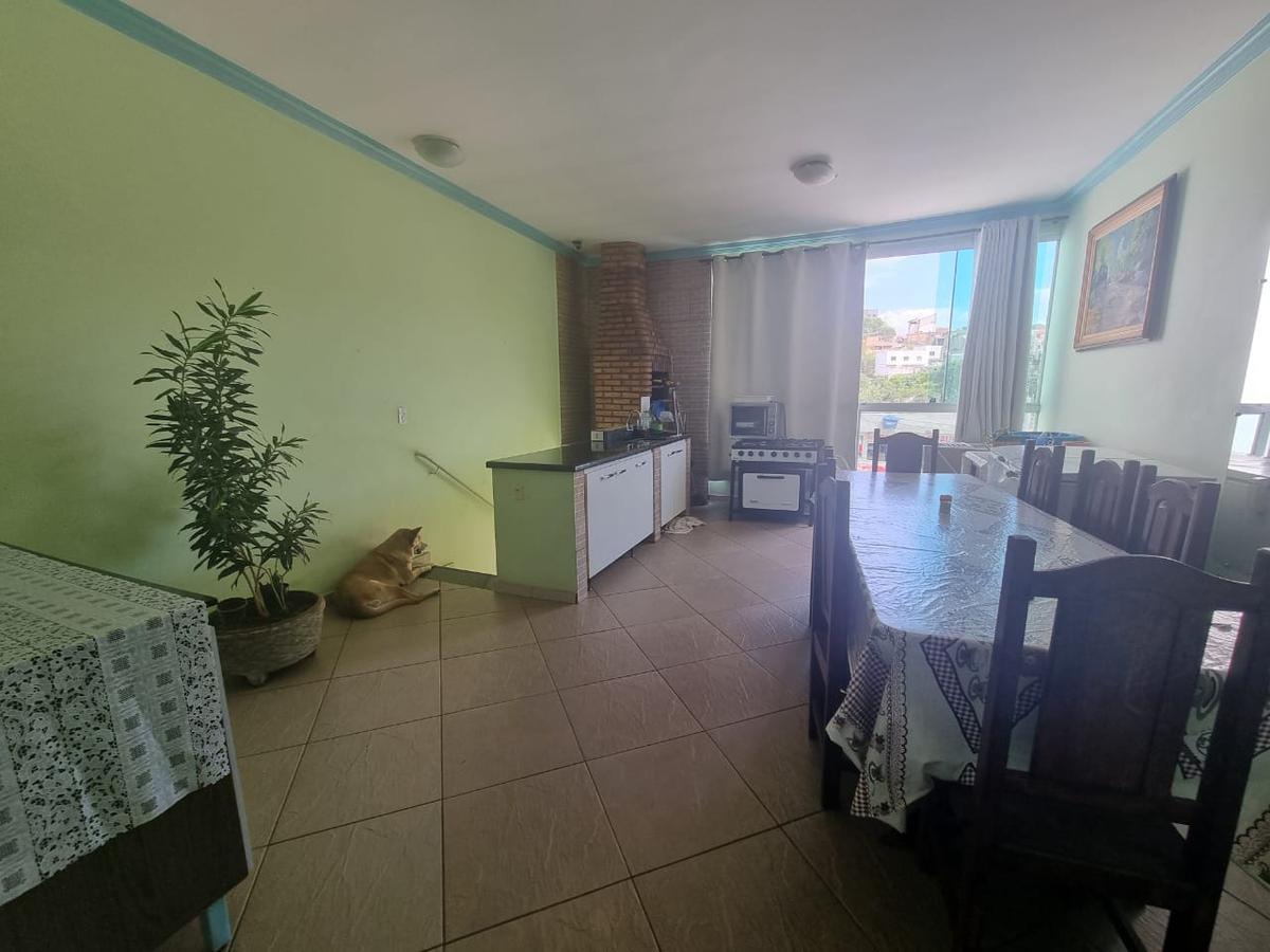 Casa, Palmeiras, 3 Quartos, 5 Vagas, 1 Suíte