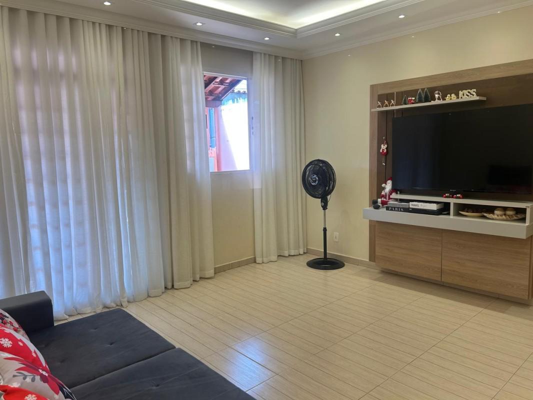 Casa, Diamante, 4 Quartos, 2 Vagas, 1 Suíte