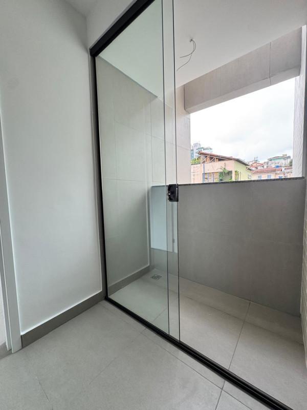 Apartamento, Sagrada Família, 3 Quartos, 2 Vagas, 1 Suíte