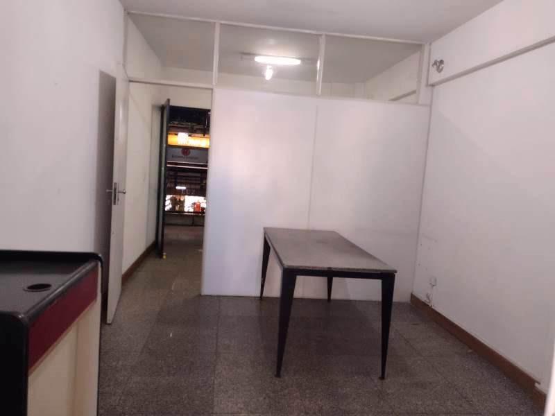 Sala, Barro Preto, 0 Quarto, 0 Vaga