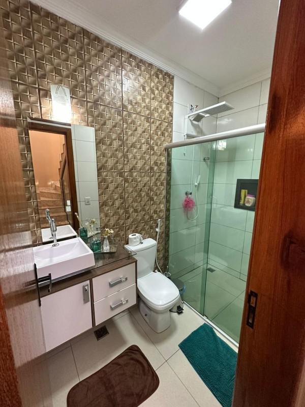 Casa, Monte Verde, 3 Quartos, 2 Vagas, 1 Suíte