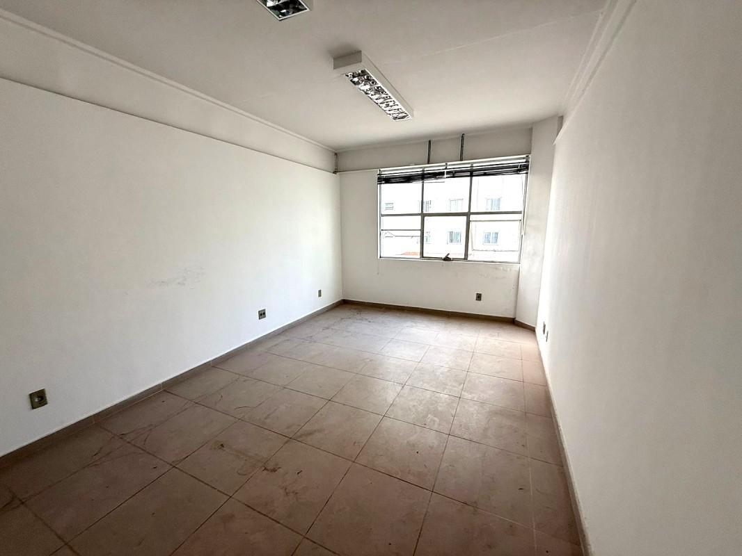 Sala, Santa Efigênia, 0 Quarto, 1 Vaga