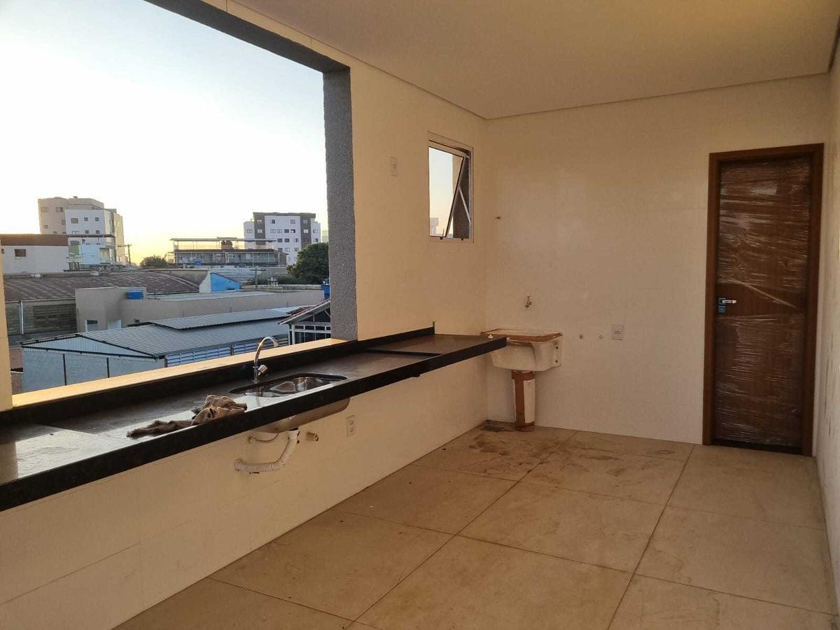 Cobertura, Jardim Industrial, 3 Quartos, 2 Vagas, 1 Suíte