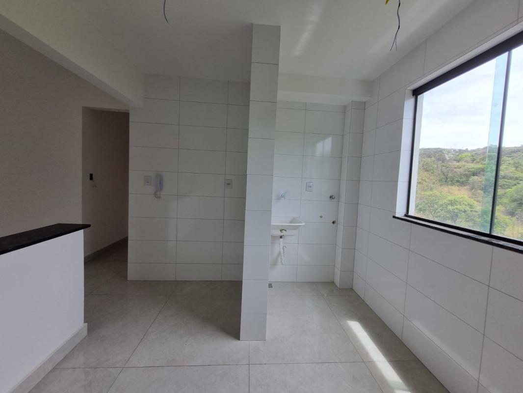 Apartamento, Palmeiras, 3 Quartos, 0 Vaga