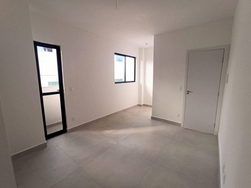 Cobertura, Planalto, 3 Quartos, 2 Vagas, 2 Suítes