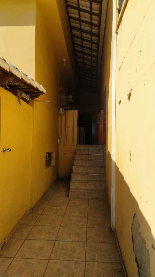 Casa, Nacional, 4 Quartos, 2 Vagas, 1 Suíte
