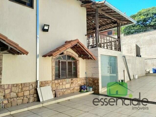 Casa, Jardim Riacho das Pedras, 3 Quartos, 6 Vagas, 1 Suíte