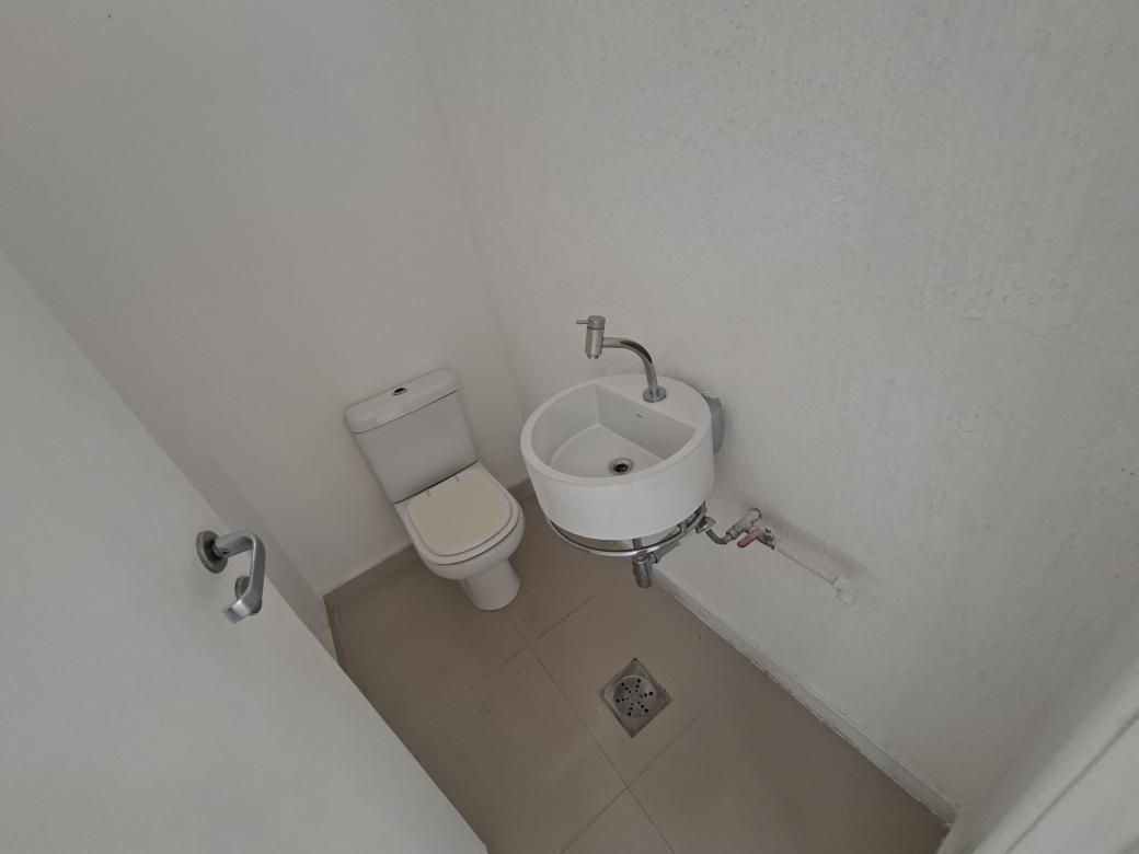 Andar, Funcionários, 0 Quarto, 5 Vagas
