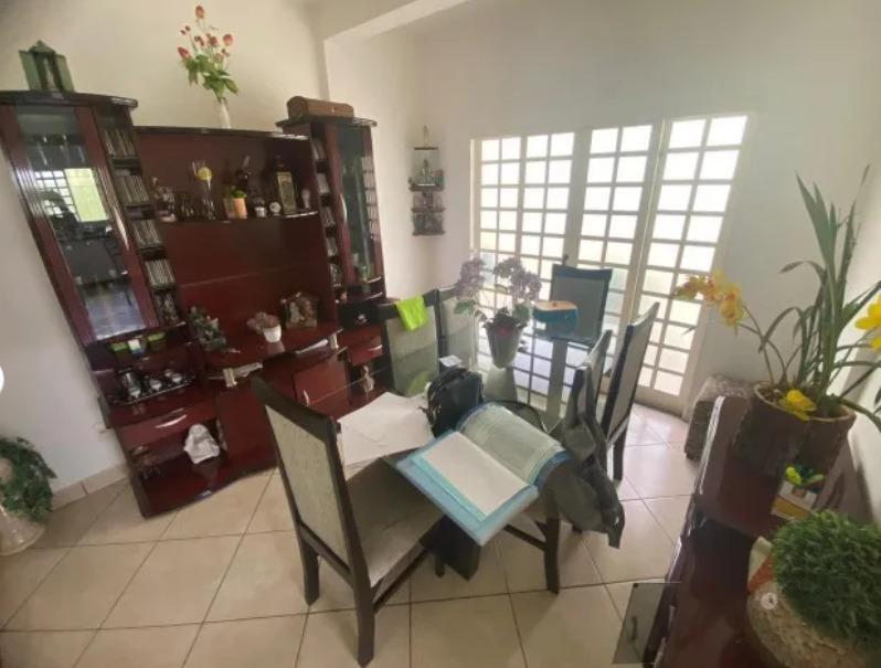 Casa, Padre Teodoro, 4 Quartos, 2 Vagas, 1 Suíte