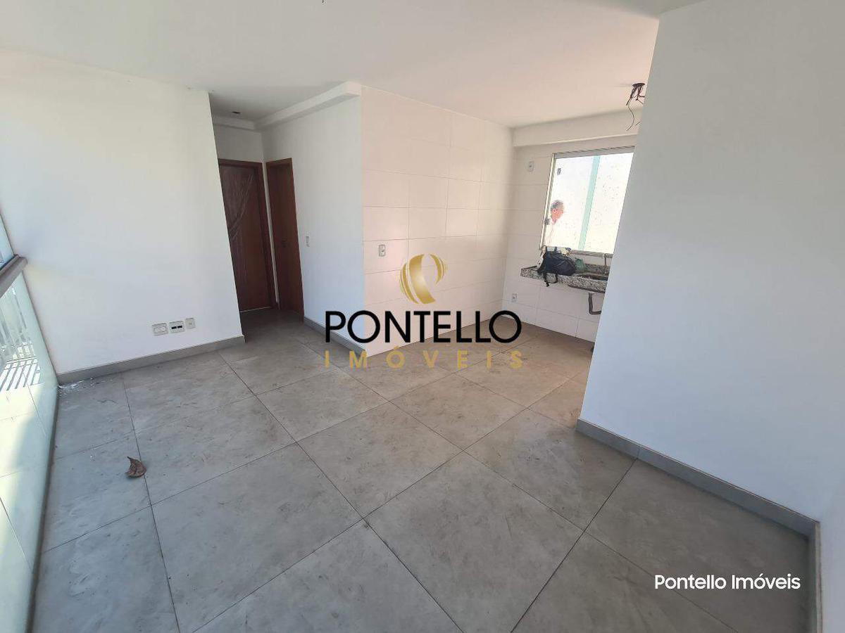 Apartamento, Cachoeirinha, 2 Quartos, 2 Vagas, 1 Suíte