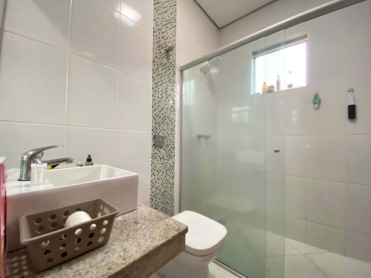 Casa, Cabral, 4 Quartos, 3 Vagas, 1 Suíte