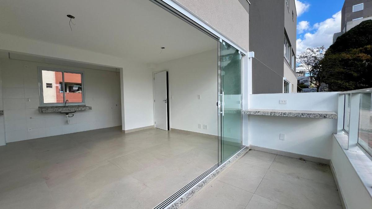 Apartamento, Santa Efigênia, 2 Quartos, 1 Vaga, 1 Suíte