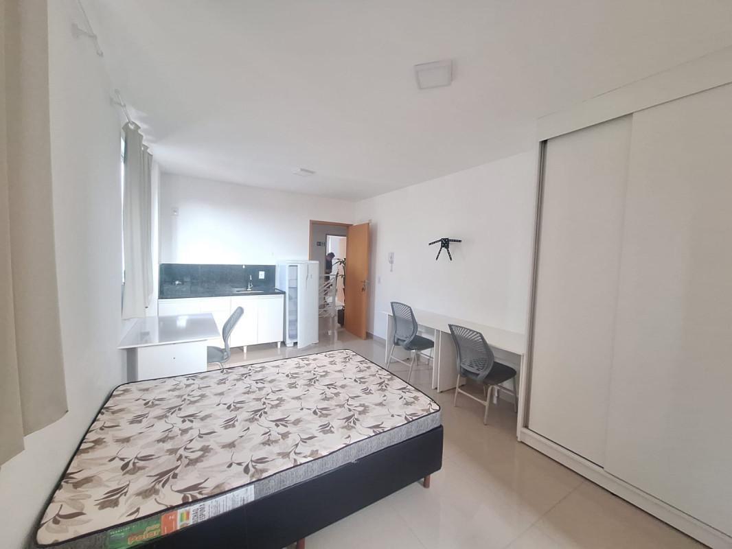 Quitinete, União, 1 Quarto, 1 Vaga