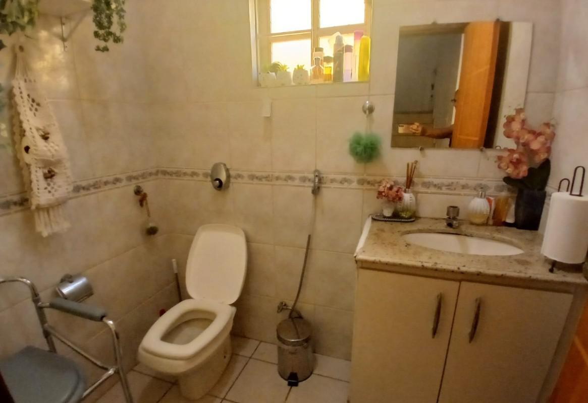 Casa, Planalto, 3 Quartos, 3 Vagas, 1 Suíte