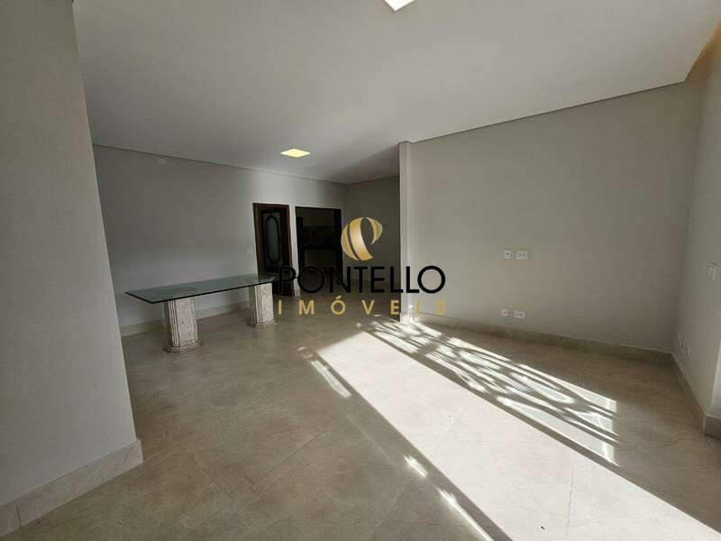 Casa, São Lucas, 3 Quartos, 4 Vagas, 2 Suítes