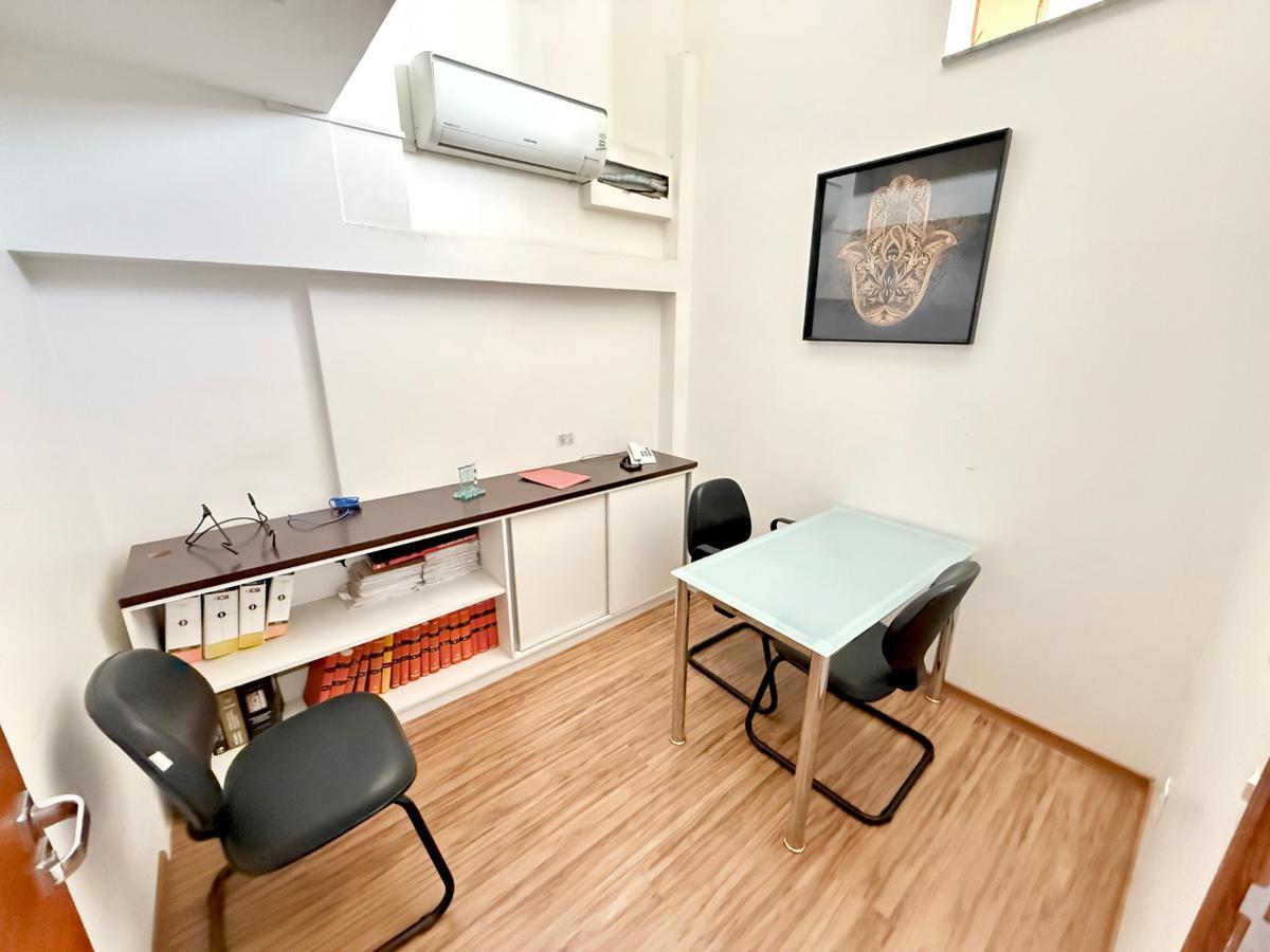 Sala, São José, 0 Quarto, 2 Vagas