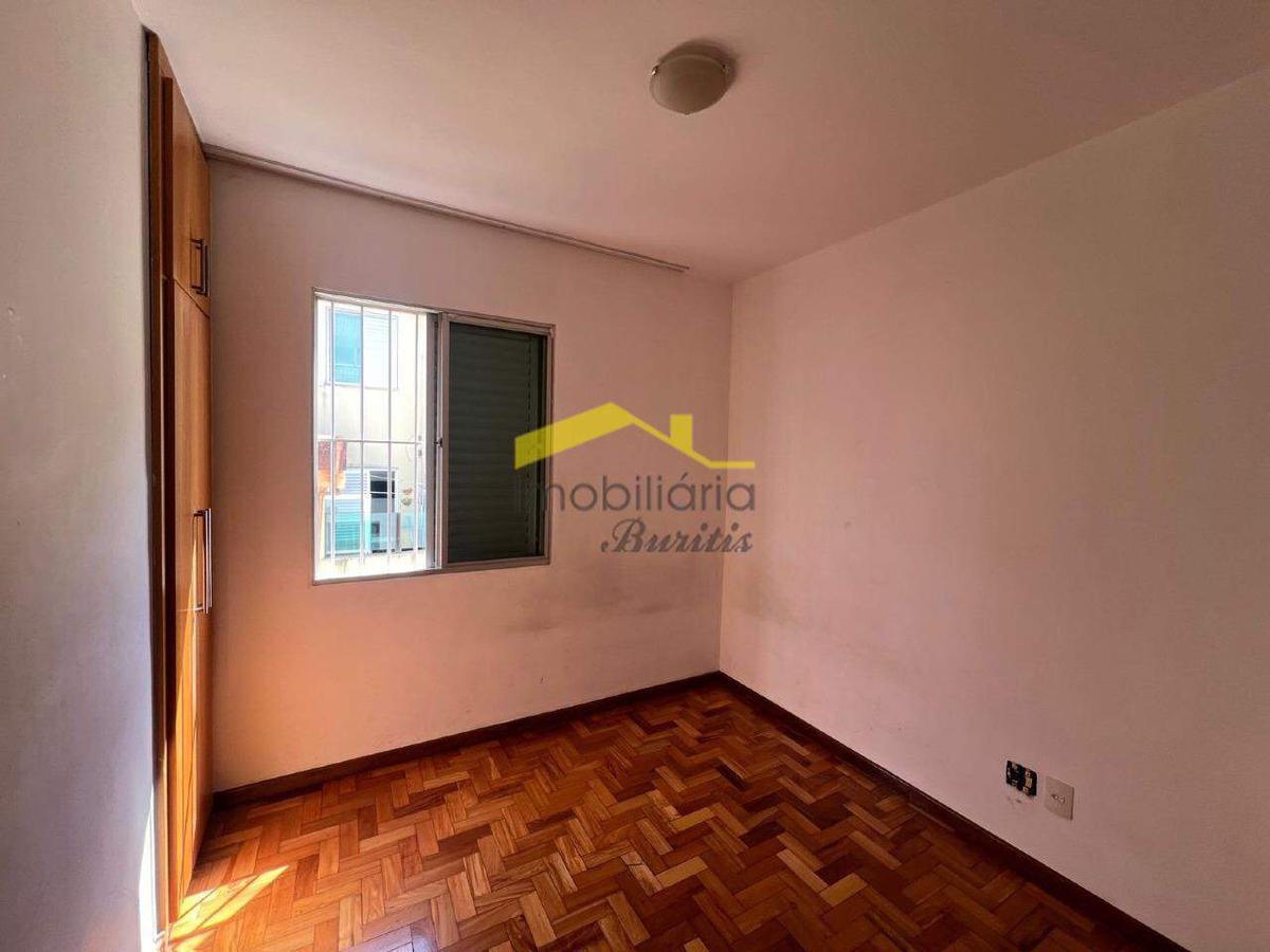 Cobertura, Estoril, 3 Quartos, 2 Vagas, 1 Suíte
