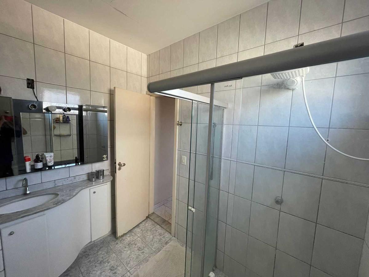 Lote, Padre Eustáquio, 4 Quartos, 0 Vaga, 1 Suíte