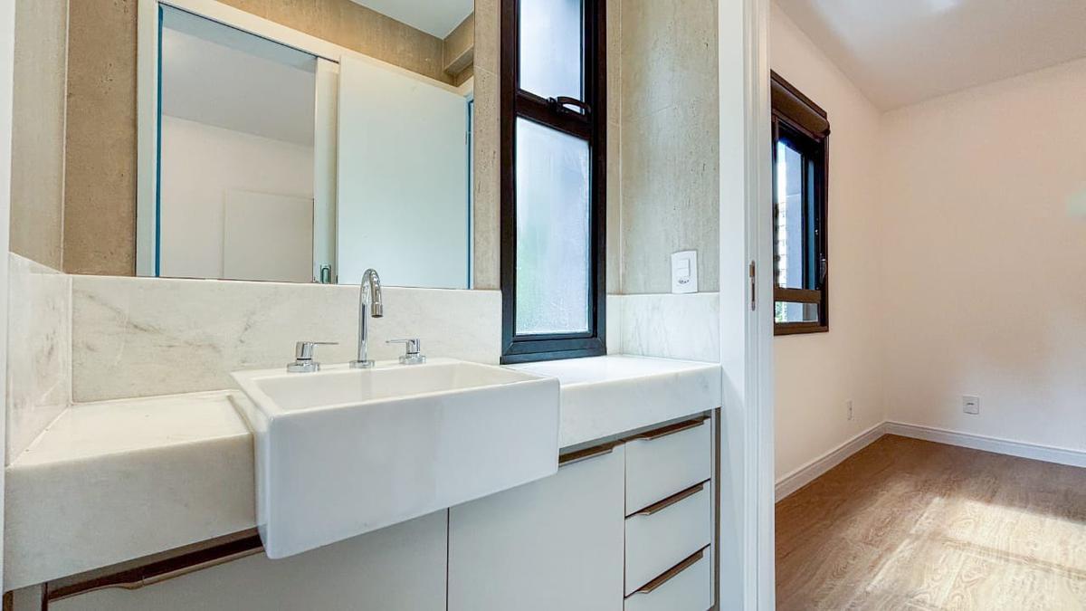 Apartamento, Cruzeiro, 3 Quartos, 3 Vagas, 1 Suíte