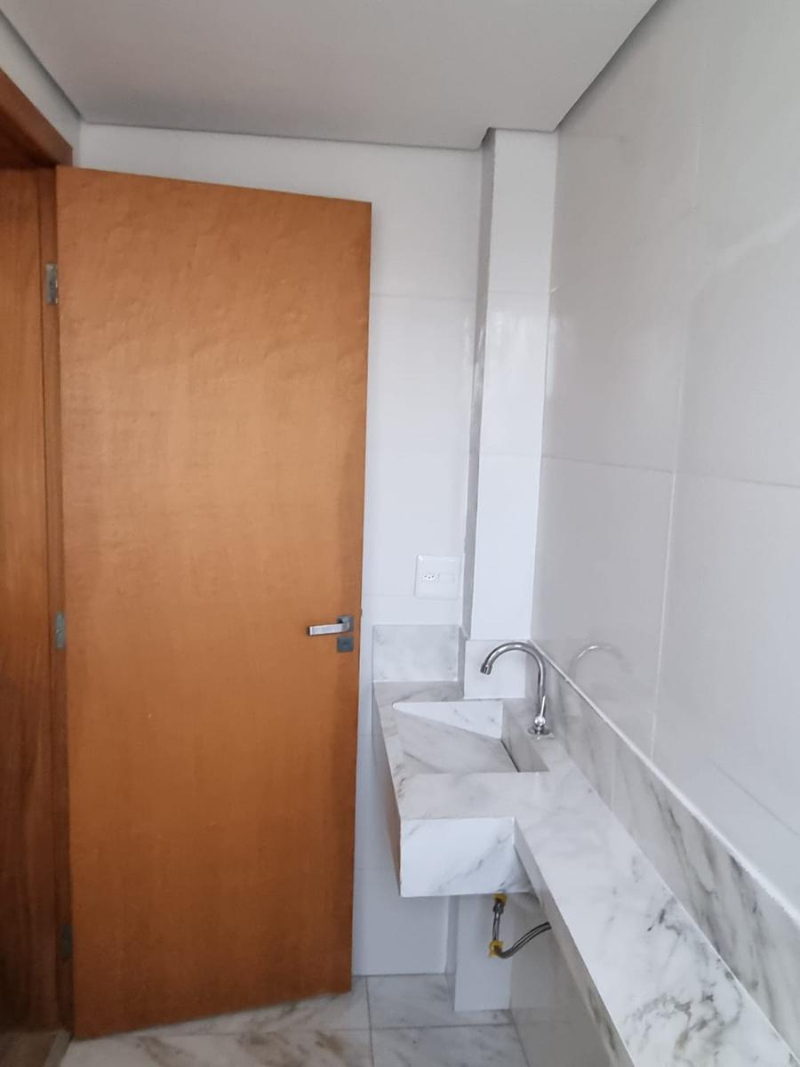 Casa, Planalto, 3 Quartos, 2 Vagas, 1 Suíte