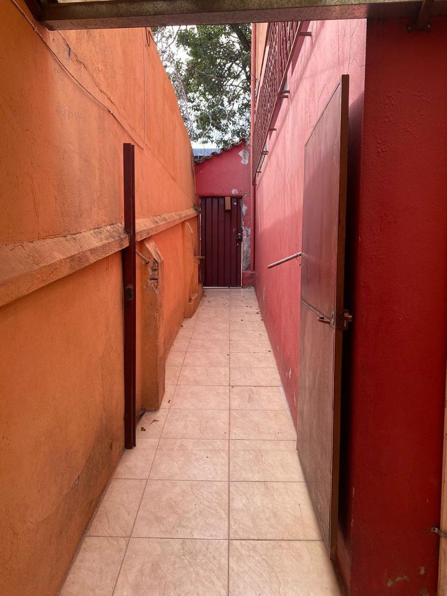 Casa, Lagoinha, 8 Quartos, 2 Vagas, 1 Suíte